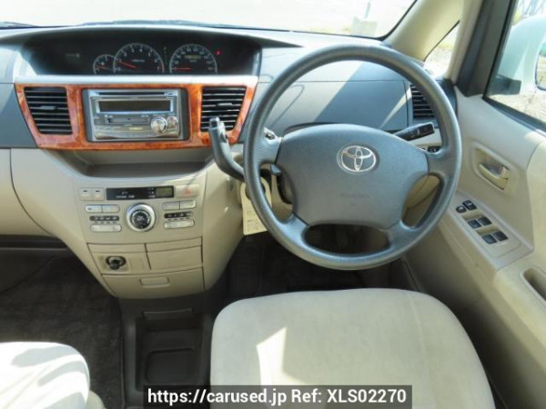 Used 2005 AT toyota noah AZR60G Image[26]