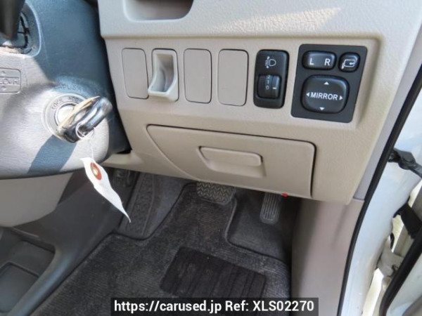 Used 2005 AT toyota noah AZR60G Image[33]