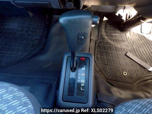 Used 2001 AT toyota hiace-van RZH112V Image[17]