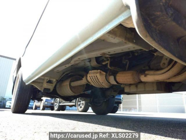 Used 2001 AT toyota hiace-van RZH112V Image[32]