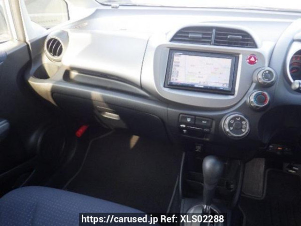 Used 2010 AT honda fit GE6 Image[16]