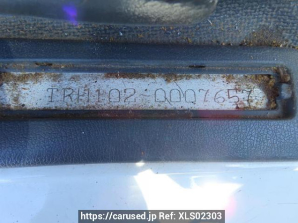 Used 2004 AT toyota hiace-van TRH102V Image[12]