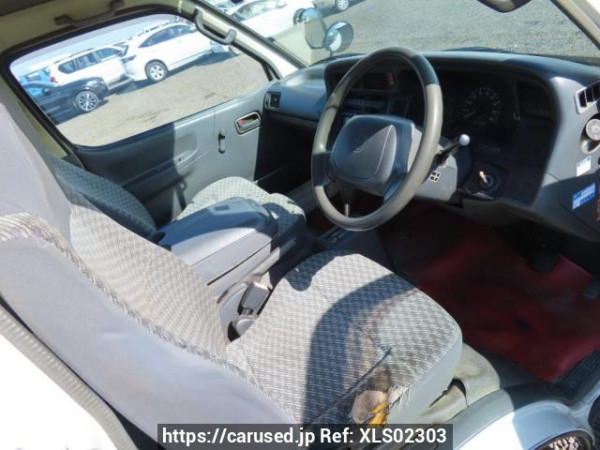 Used 2004 AT toyota hiace-van TRH102V Image[14]
