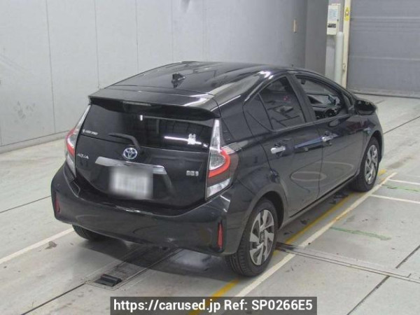 Used 2019 AT toyota aqua NHP10 Image[1]