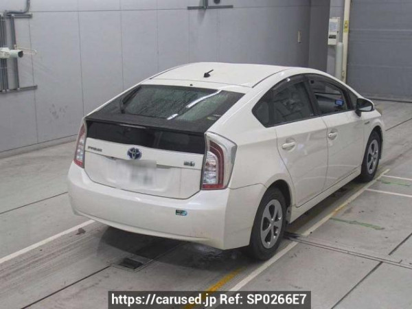 Used 2013 AT toyota prius ZVW30 Image[1]