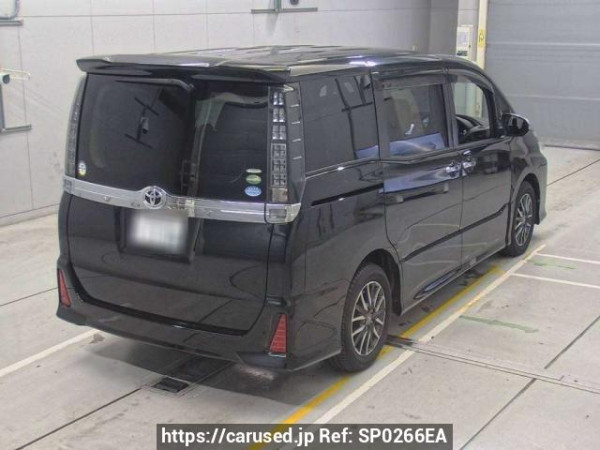 Used 2015 AT toyota voxy ZRR80W Image[1]