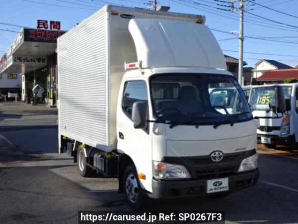 Used 2014 MT toyota dyna-truck XZU605 Image[2]
