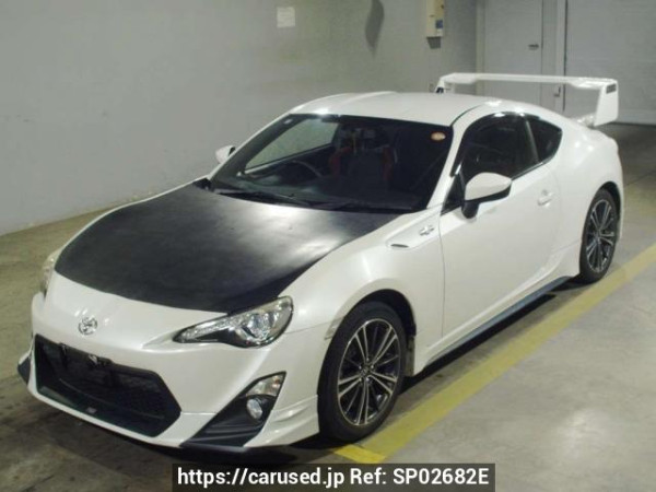 Used 2014 MT toyota 86 ZN6 Image[0]