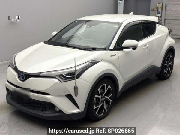 Used 2017 AT toyota c-hr ZYX10 Image[0]