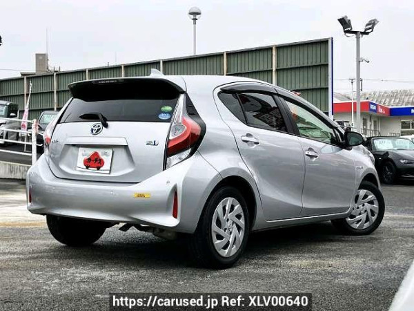 Used 2018 AT toyota aqua DAA-NHP10 Image[2]