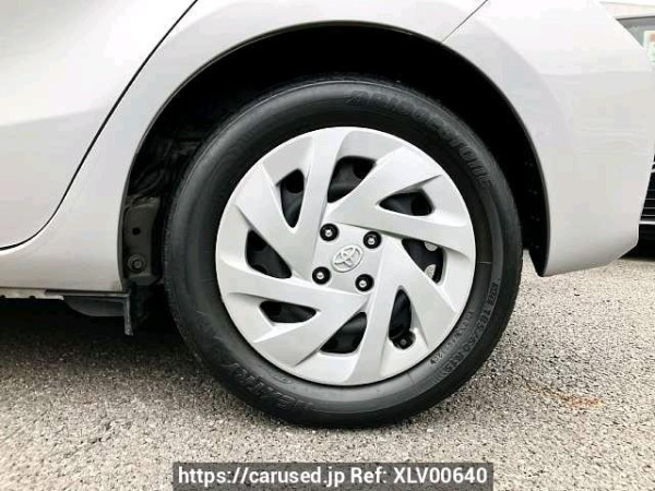 Used 2018 AT toyota aqua DAA-NHP10 Image[4]