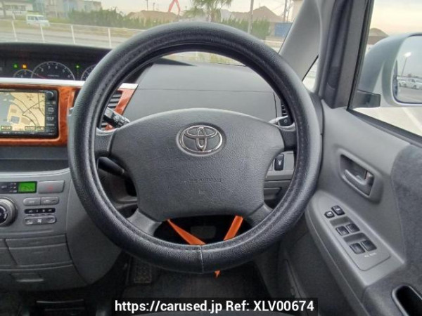 Used 2004 AT toyota noah AZR65G Image[20]