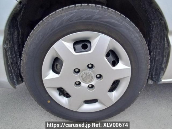 Used 2004 AT toyota noah AZR65G Image[29]