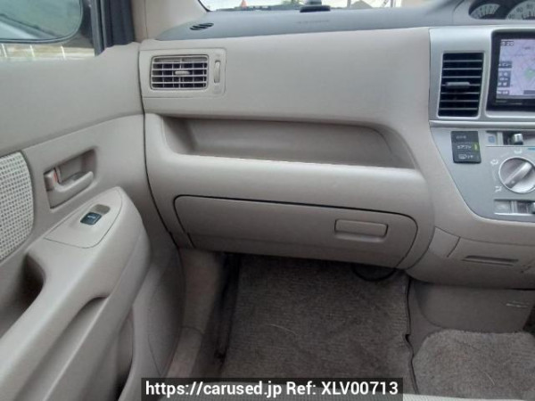 Used 2006 AT toyota raum NCZ20 Image[19]