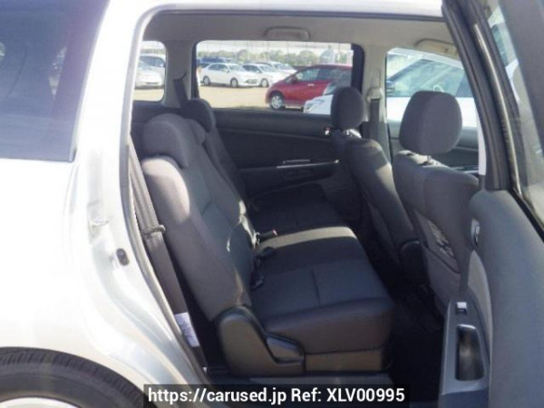 Used 2003 AT toyota wish ZNE10G Image[13]