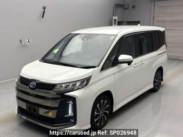 Used 2023 AT toyota noah ZWR90W Image[0]
