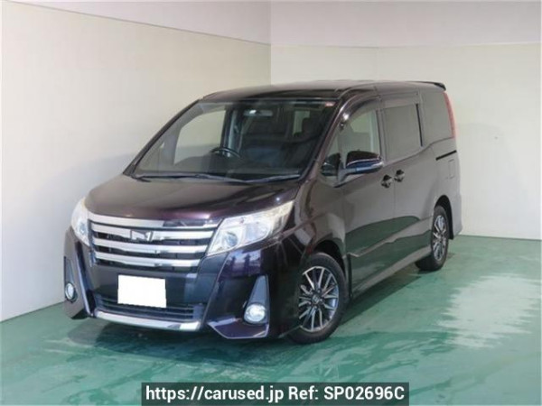 Used 2014 AT toyota noah ZRR80W Image[0]