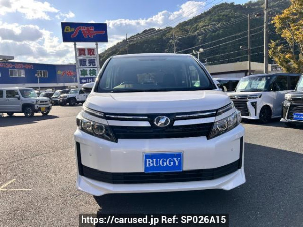 Used 2014 AT toyota voxy ZRR80G Image[1]