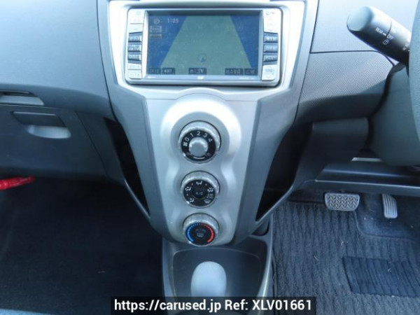 Used 2006 AT toyota vitz SCP90 Image[25]