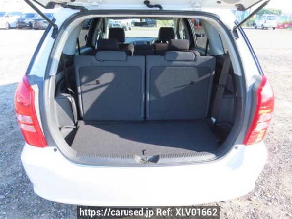 Used 2004 AT toyota wish ZNE10G Image[8]