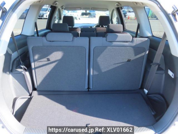 Used 2004 AT toyota wish ZNE10G Image[9]