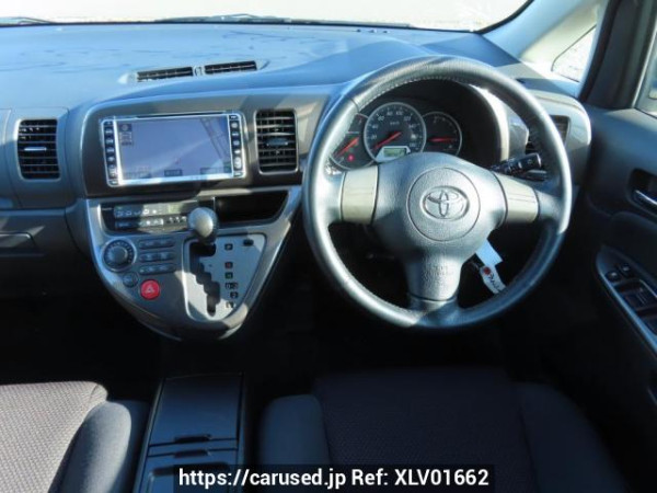 Used 2004 AT toyota wish ZNE10G Image[24]