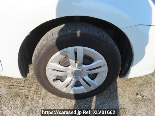 Used 2004 AT toyota wish ZNE10G Image[33]