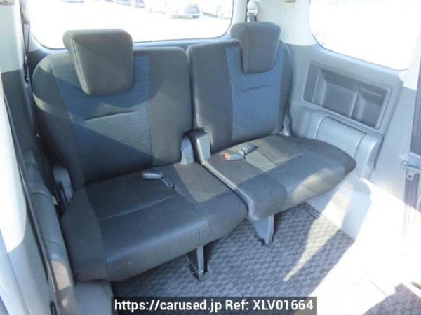 Used 2009 AT toyota voxy ZRR70W Image[20]