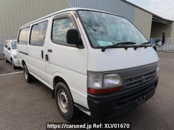 Used 2001 MT toyota hiace-van LH172V Image[0]