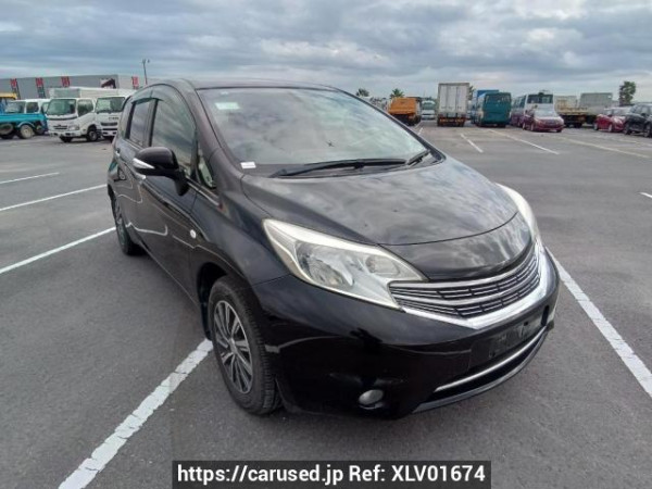Used 2013 AT nissan note E12 Image[0]