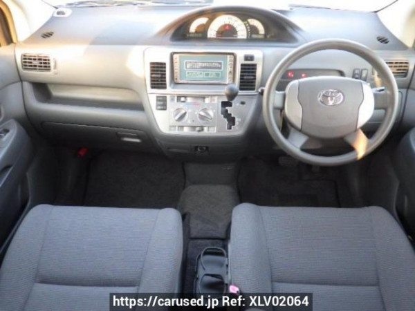 Used 2005 AT toyota raum NCZ20 Image[15]
