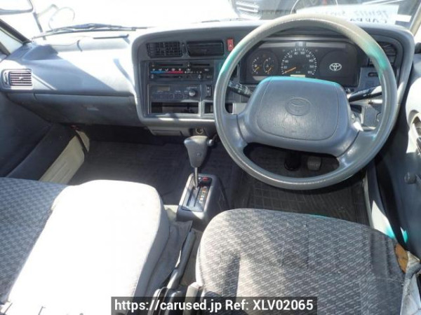 Used 2003 AT toyota hiace-van TRH112V Image[13]