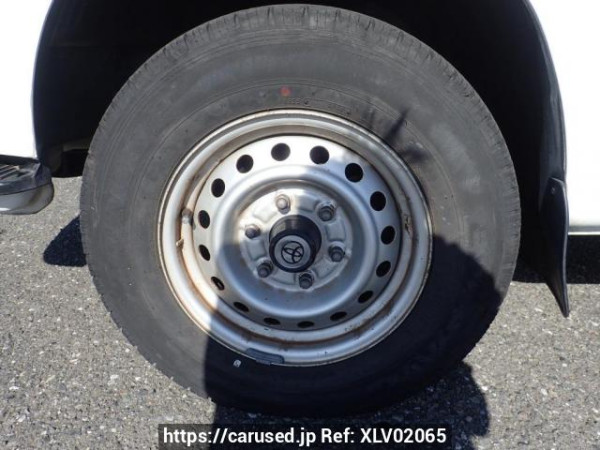 Used 2003 AT toyota hiace-van TRH112V Image[19]