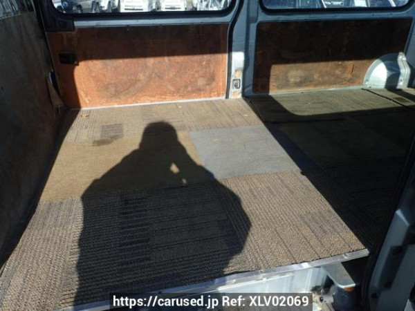 Used 2003 AT nissan caravan-van VPE25 Image[11]