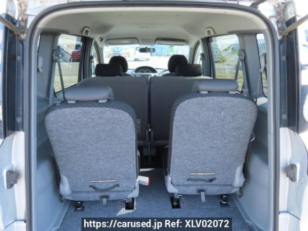 Used 2006 AT toyota sienta NCP81G Image[9]