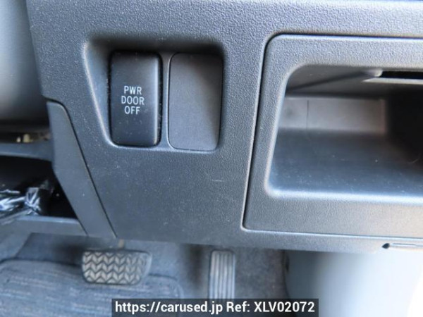 Used 2006 AT toyota sienta NCP81G Image[33]