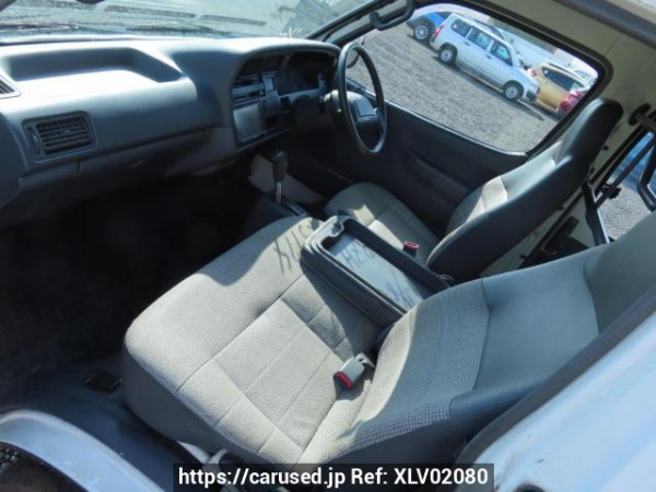 Used 1997 AT toyota hiace-van RZH112V Image[16]