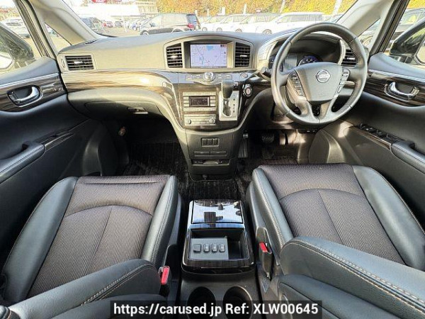 Used 2019 AT nissan elgrand DBA-TE52 Image[1]