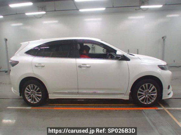 Used 2014 AT toyota harrier ZSU65W Image[2]