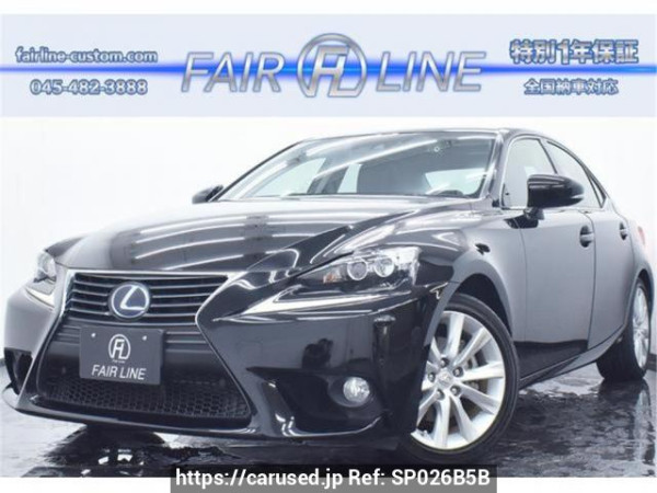 Used 2013 AT lexus is AVE30 Image[0]