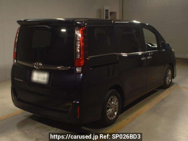 Used 2016 AT toyota esquire ZRR80G Image[1]