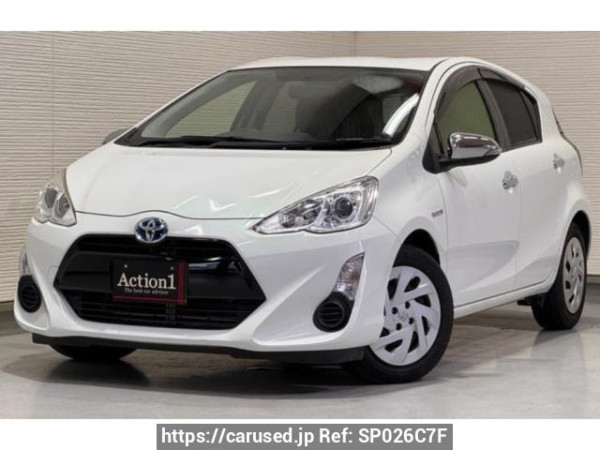 Used 2016 AT toyota aqua NHP10 Image[0]