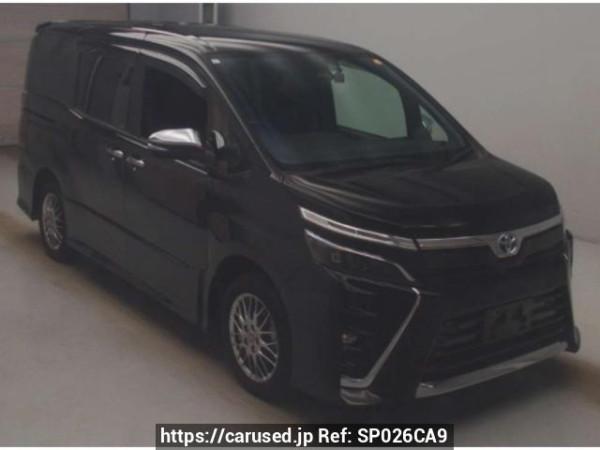 Used 2021 AT toyota voxy ZWR80W Image[0]