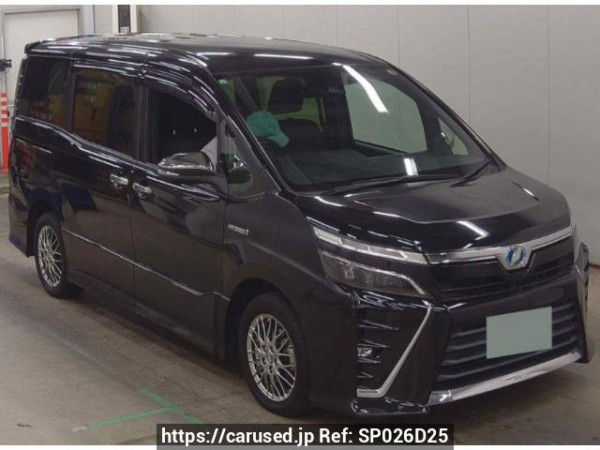 Used 2018 AT toyota voxy ZWR80W Image[0]