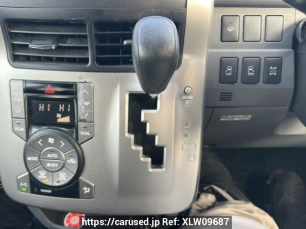 Used 2010 AT toyota noah ZRR75G Image[21]