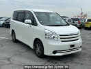 Toyota Noah ZRR75G