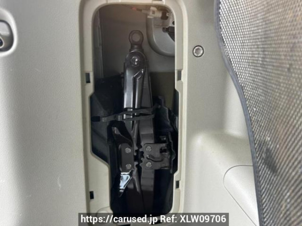 Used 2007 AT toyota noah ZRR75G Image[46]