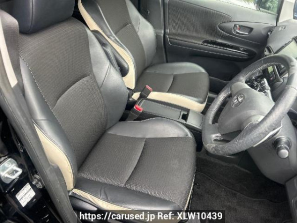 Used 2014 AT toyota wish ZGE20W Image[12]