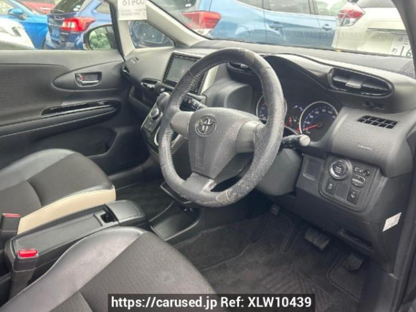 Used 2014 AT toyota wish ZGE20W Image[18]