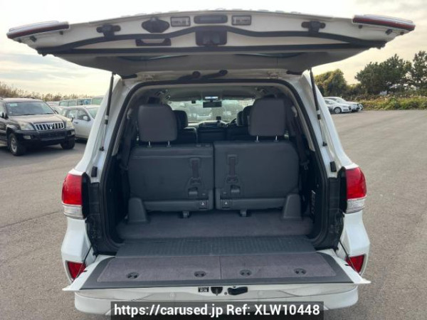 Used 2008 AT toyota land-cruiser UZJ200W Image[8]